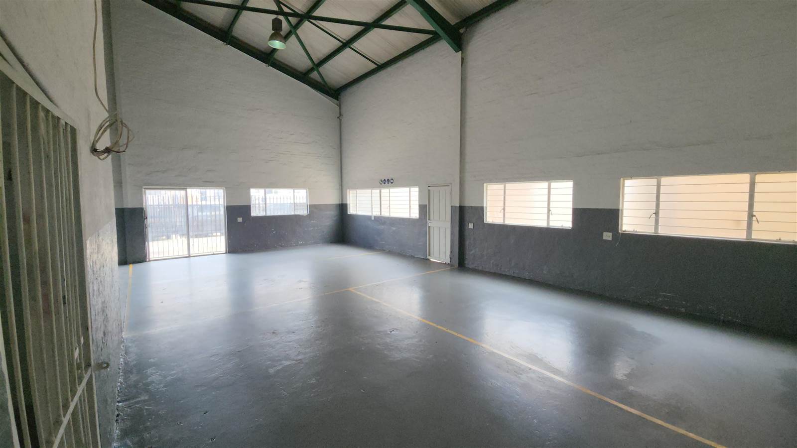 188  m² Industrial space in Kya Sands photo number 2
