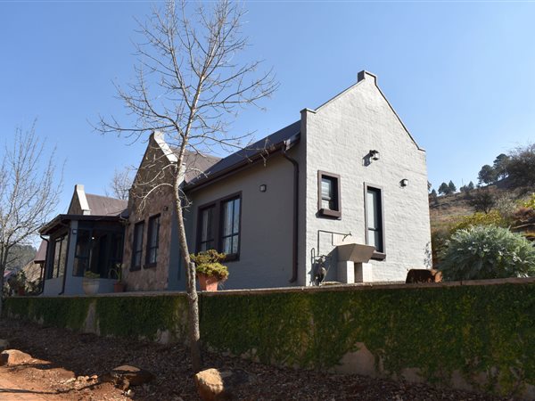2 Bedroom House 2 Bedroom House