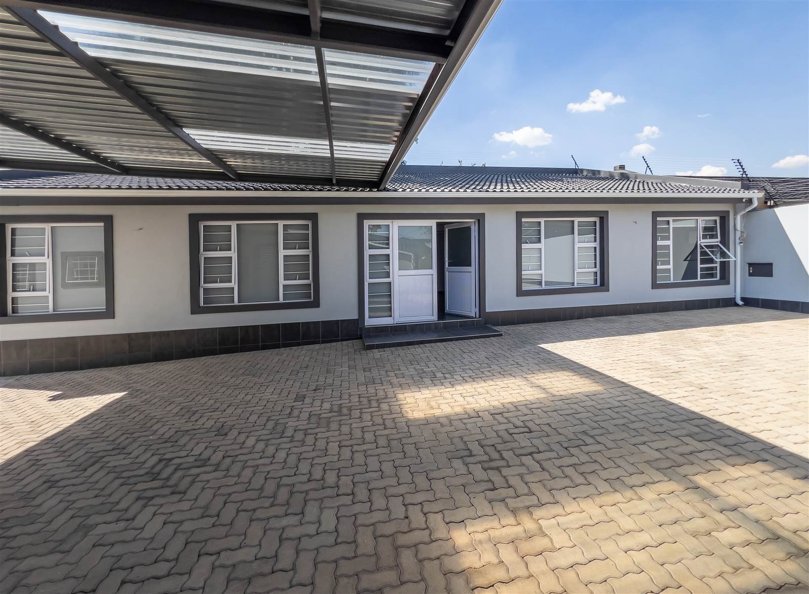 320  m² Commercial space in Boksburg Central photo number 25