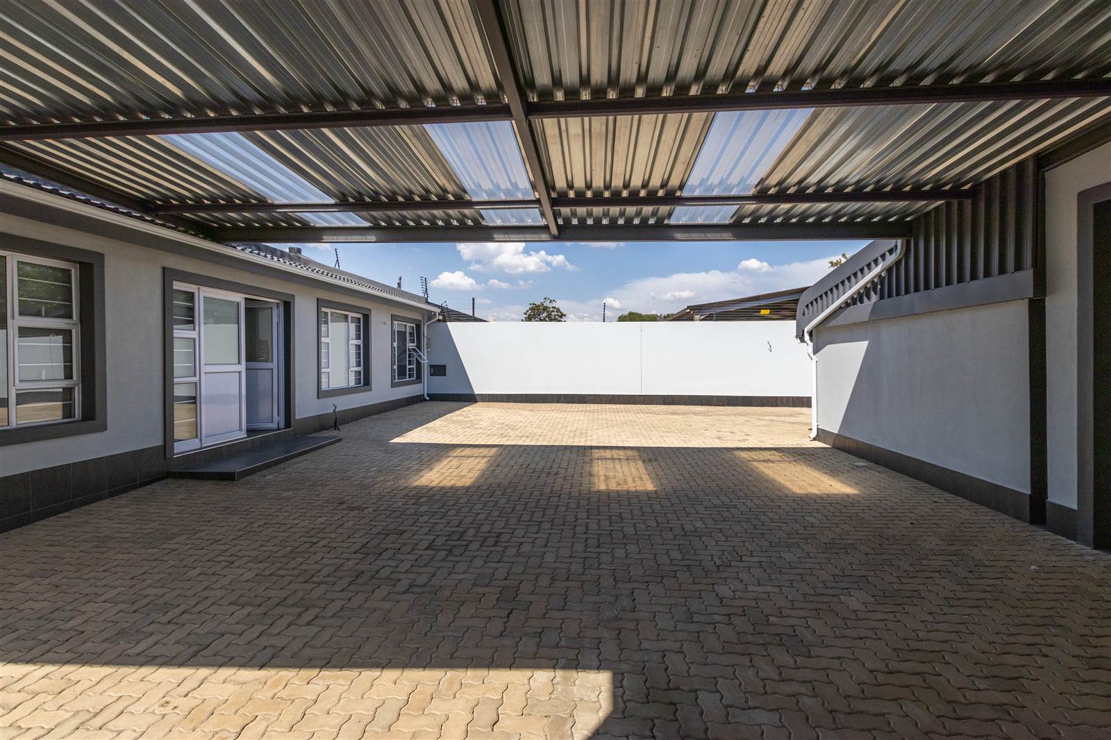320  m² Commercial space in Boksburg Central photo number 15