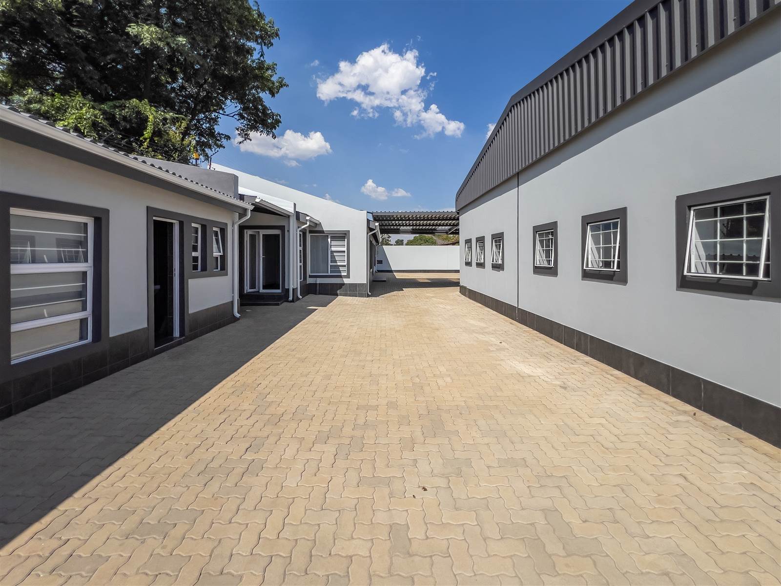 320  m² Commercial space in Boksburg Central photo number 29