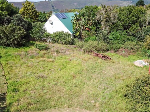 822 m² Land