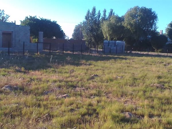 743 m² Land available in Redelinghuys