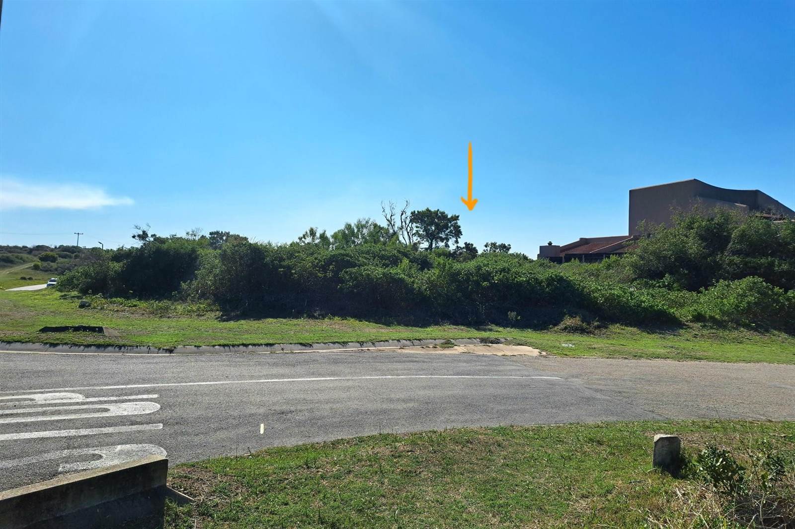 651 m² Land available in St Francis Bay photo number 8