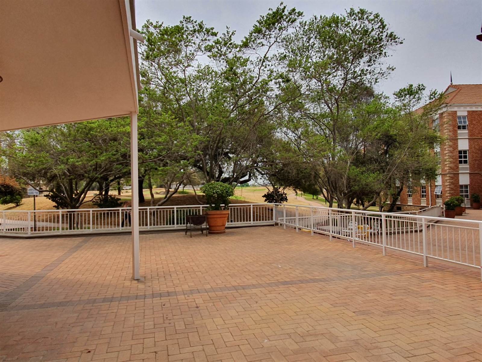 357  m² Commercial space in Fourways photo number 12