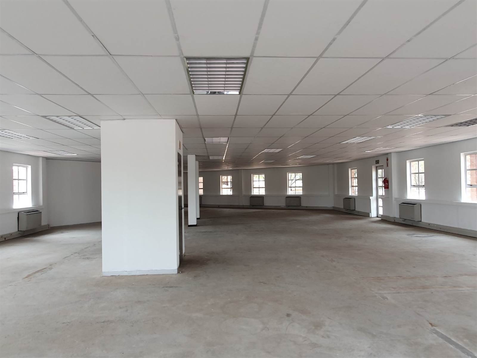 357  m² Commercial space in Fourways photo number 8