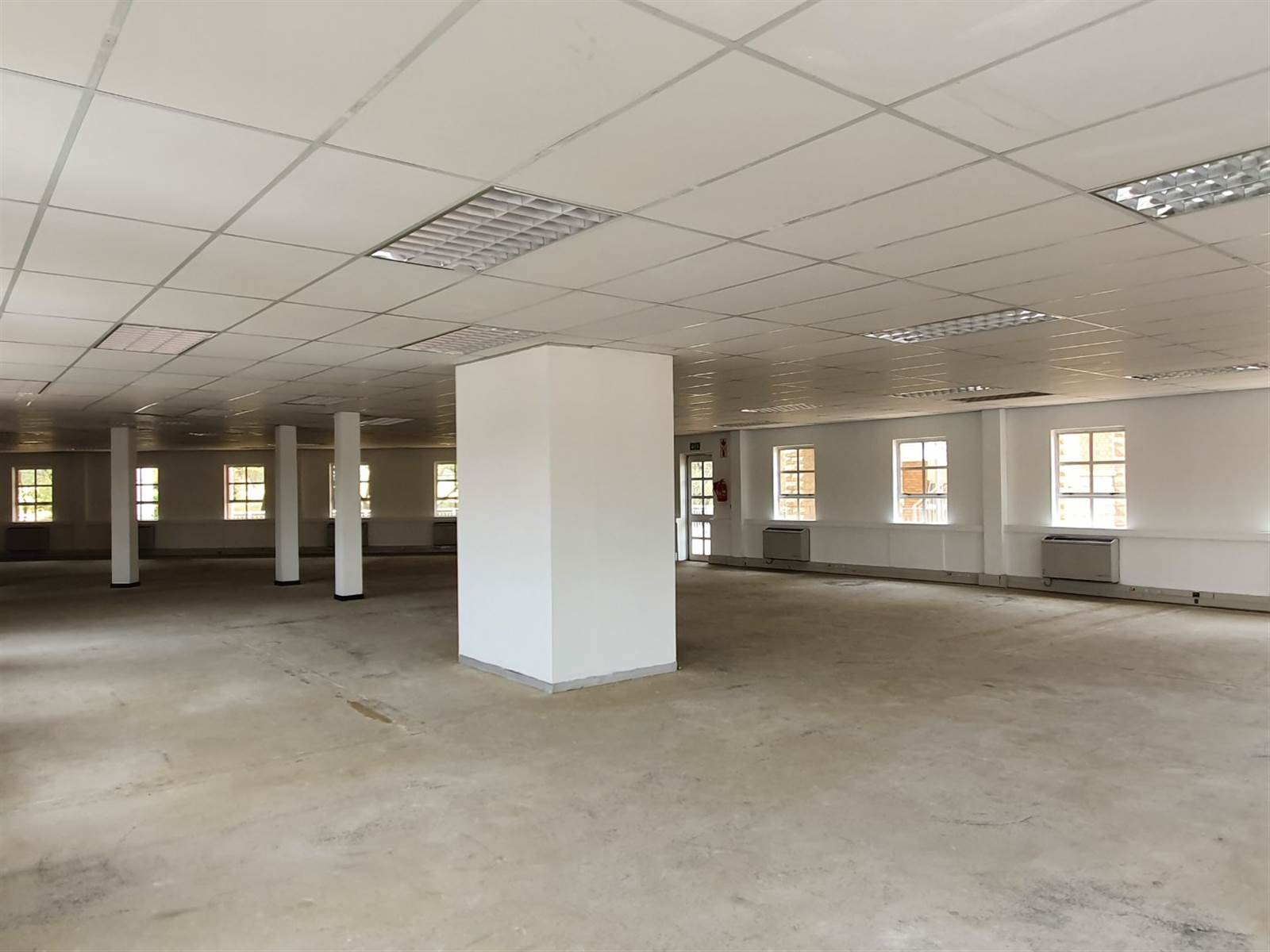 357  m² Commercial space in Fourways photo number 9