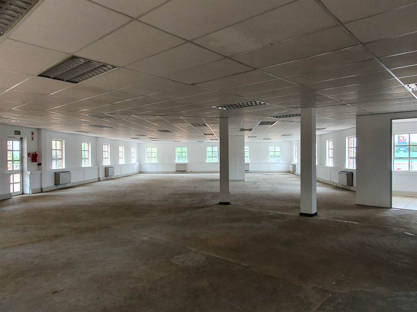 357  m² Commercial space in Fourways photo number 5