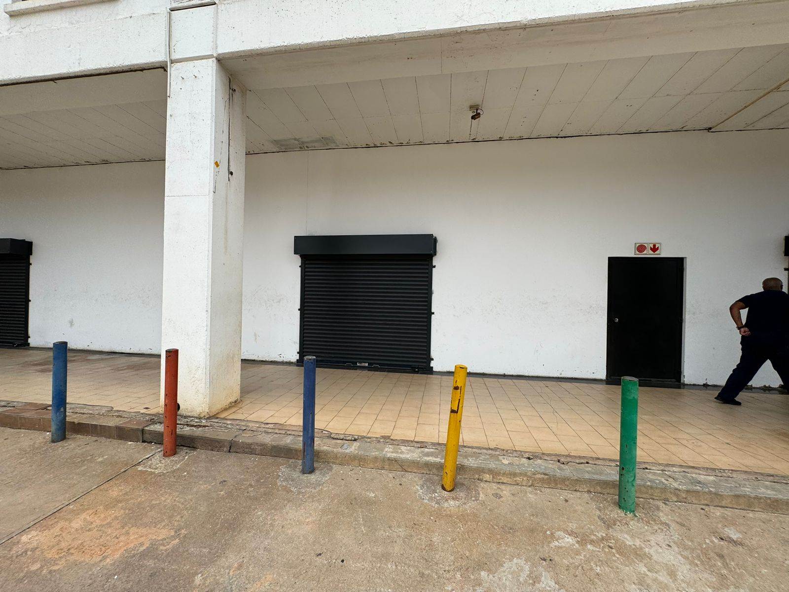 186  m² Commercial space in Wynberg photo number 4