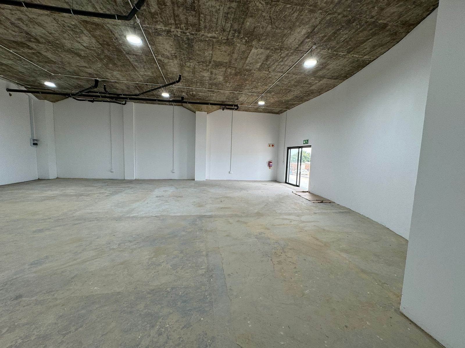 186  m² Commercial space in Wynberg photo number 10