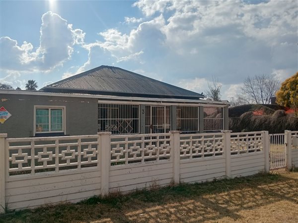 3 Bedroom House 3 Bedroom House