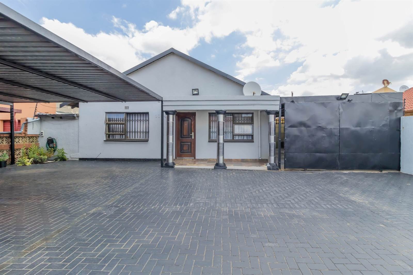 2 Bed House in Kwa Thema photo number 18