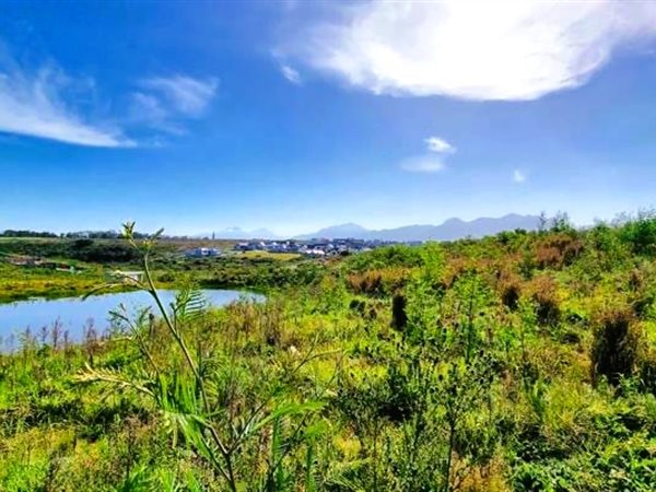 714 m² Land available in Kingswood Golf Estate