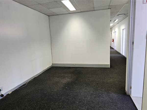 251  m² Commercial space in Bedfordview
