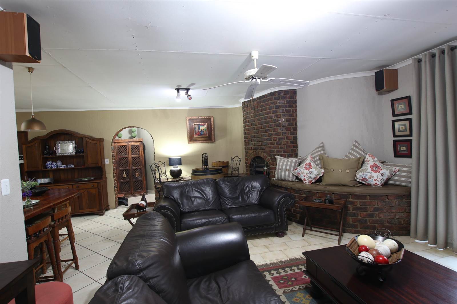 5 Bed House in Potchefstroom Central photo number 9