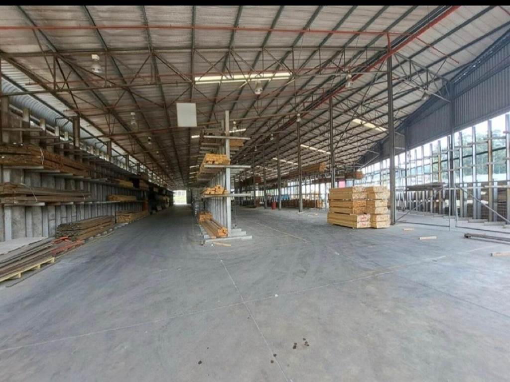 4000  m² Industrial space in Pinetown Central photo number 2
