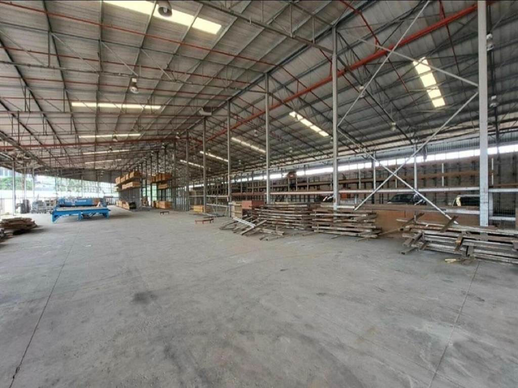 4000  m² Industrial space in Pinetown Central photo number 14