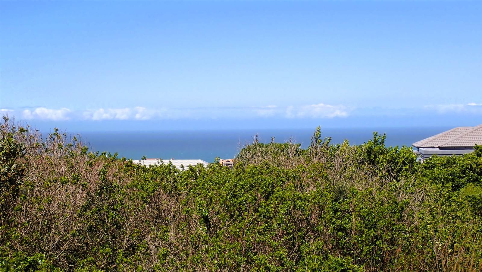 716 m² Land available in Mossel Bay Golf Estate photo number 6