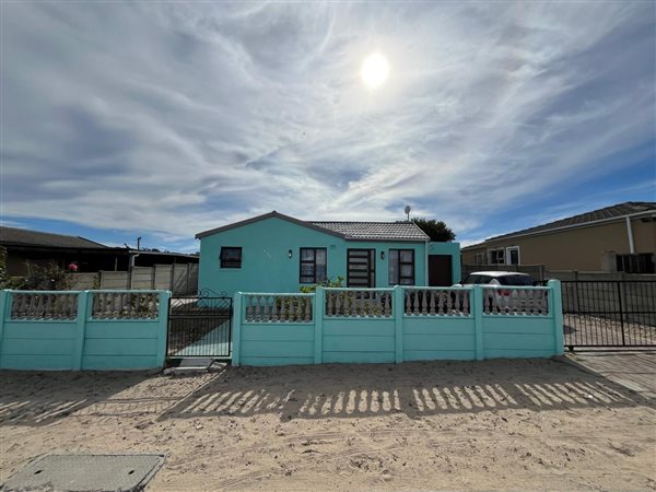 3 Bedroom House 3 Bedroom House
