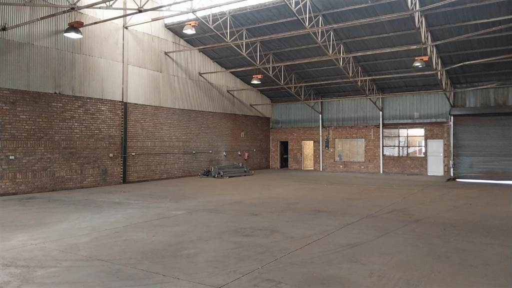 400  m² Industrial space in Klerksoord photo number 4