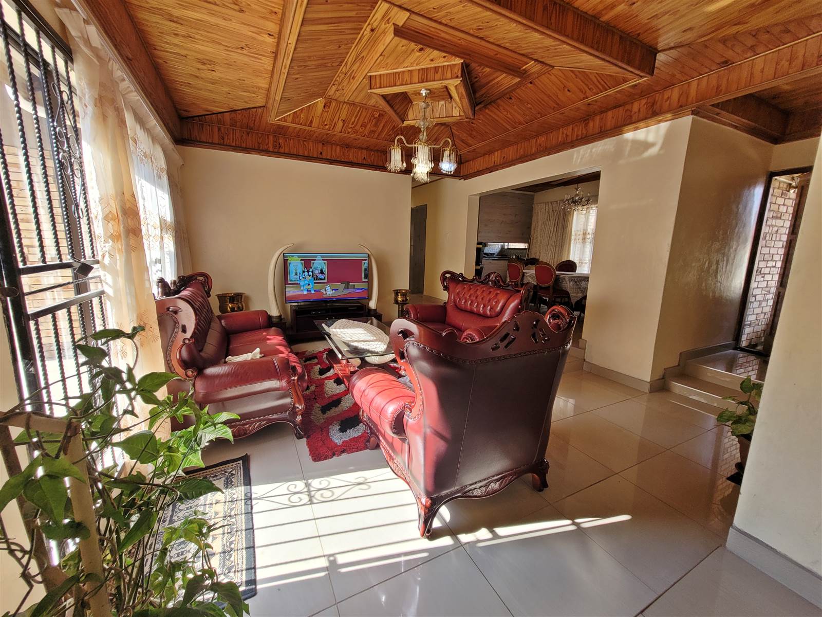 4 Bed House in Pellissier photo number 3
