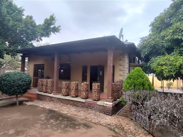210 m² Commercial space 210 m² Commercial space