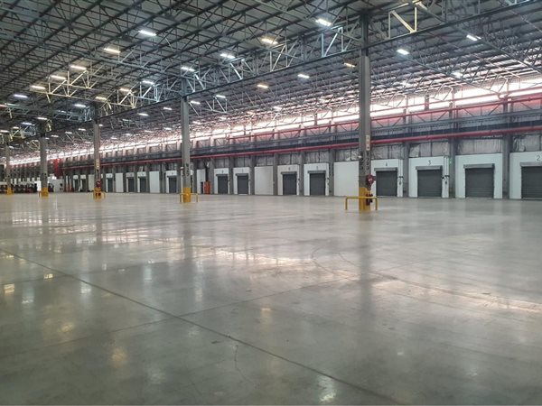 22000  m² Industrial space