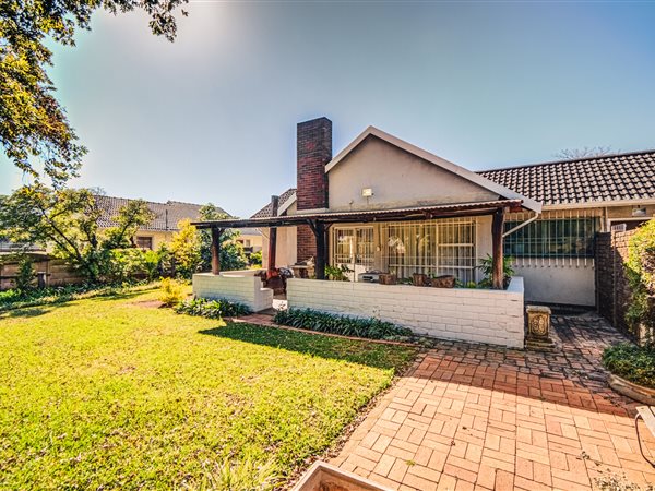 4 Bedroom House 4 Bedroom House