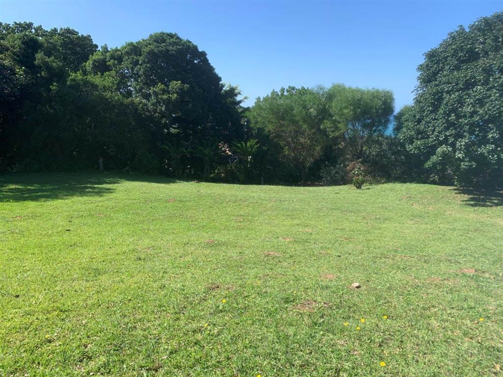 834 m² Land available in Cintsa photo number 8