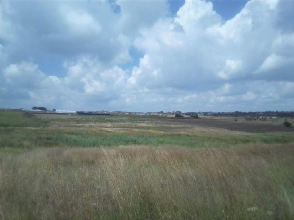 20 ha Land available in Kyalami photo number 15