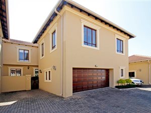 5 Bed Townhouse in Fairmount