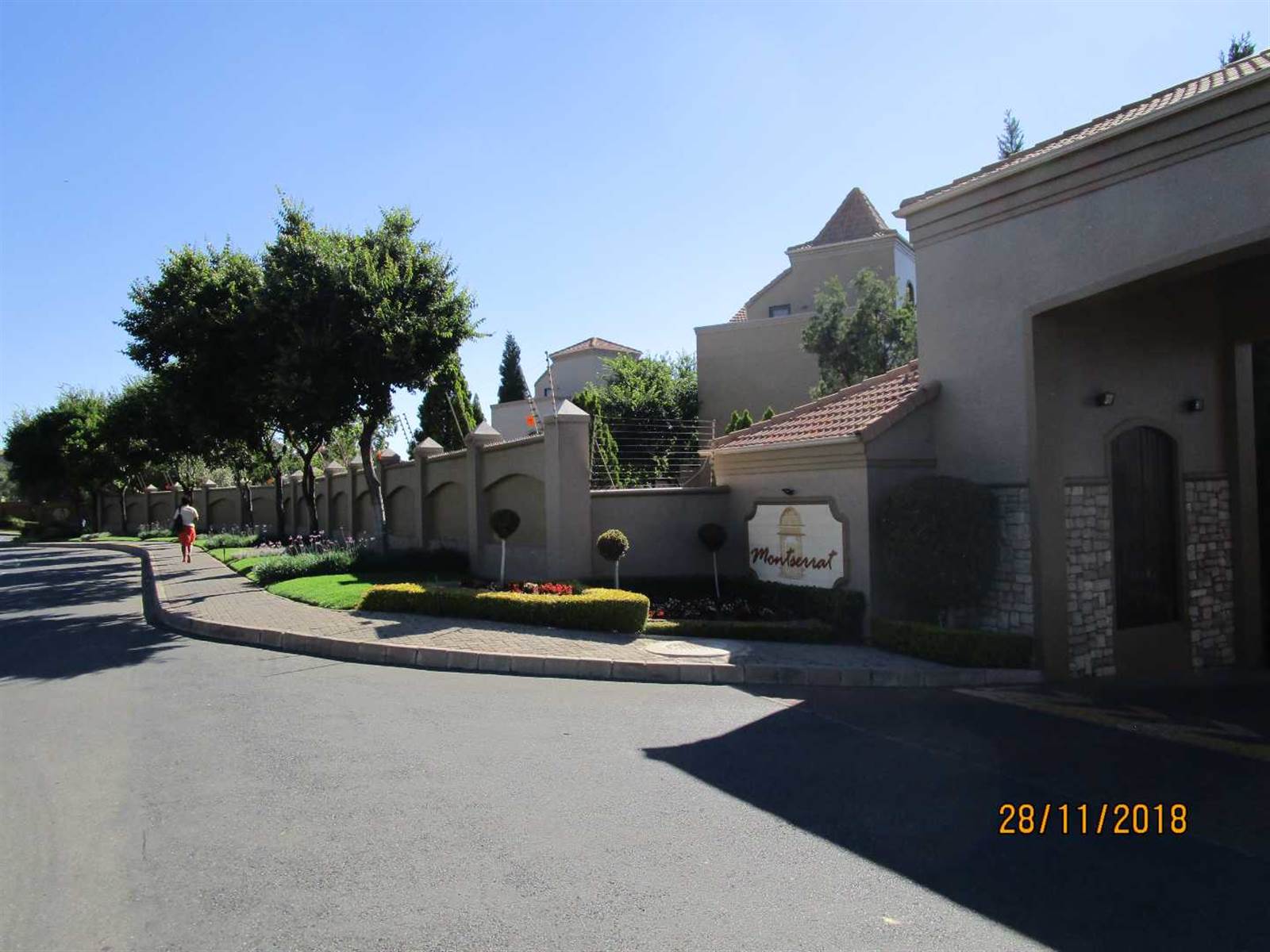1 Bed Apartment in Lonehill photo number 21