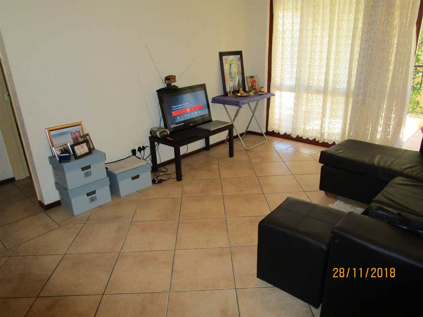 1 Bed Apartment in Lonehill photo number 5