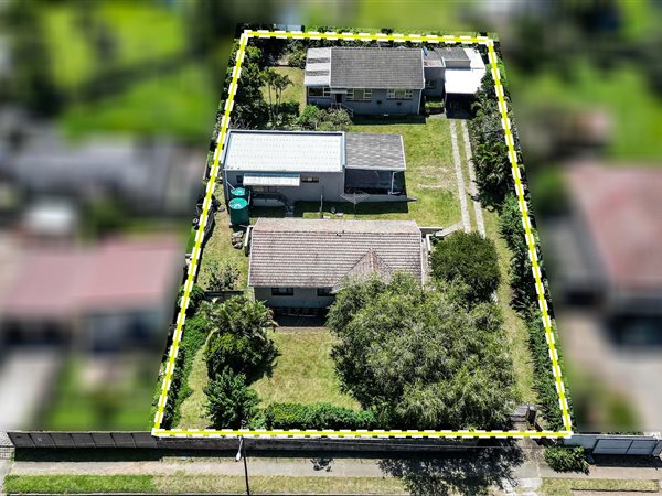 3 Bedroom House 3 Bedroom House