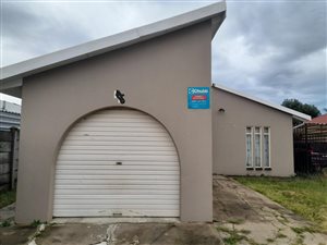 3 Bed House in Acaciaville