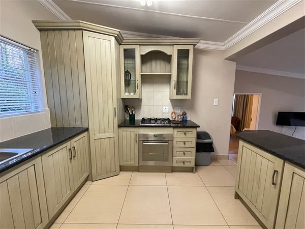 2 Bed House in Groenkloof