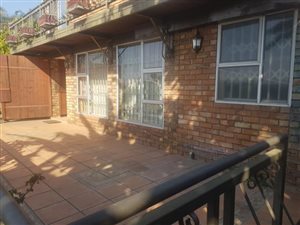 1 Bed Garden Cottage in Capital Park