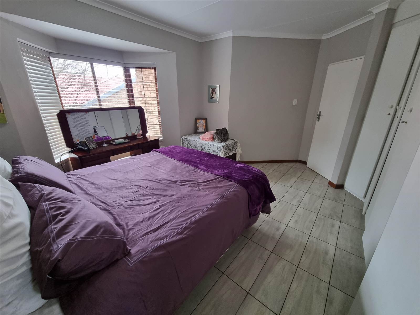 3 Bed Duet in Garsfontein photo number 11