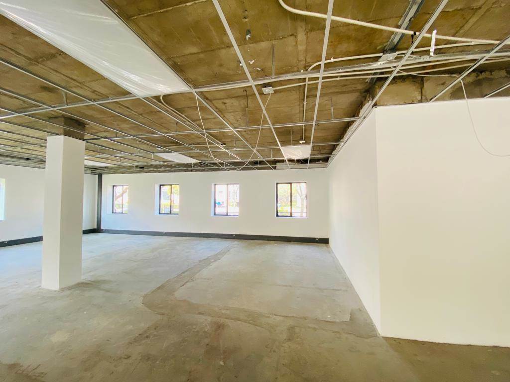 426  m² Commercial space in Vorna Valley photo number 11