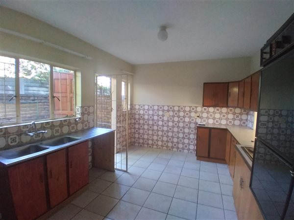 3 Bed Apartment in Pretoria North