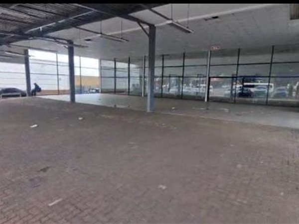 900 m² Commercial space 900 m² Commercial space