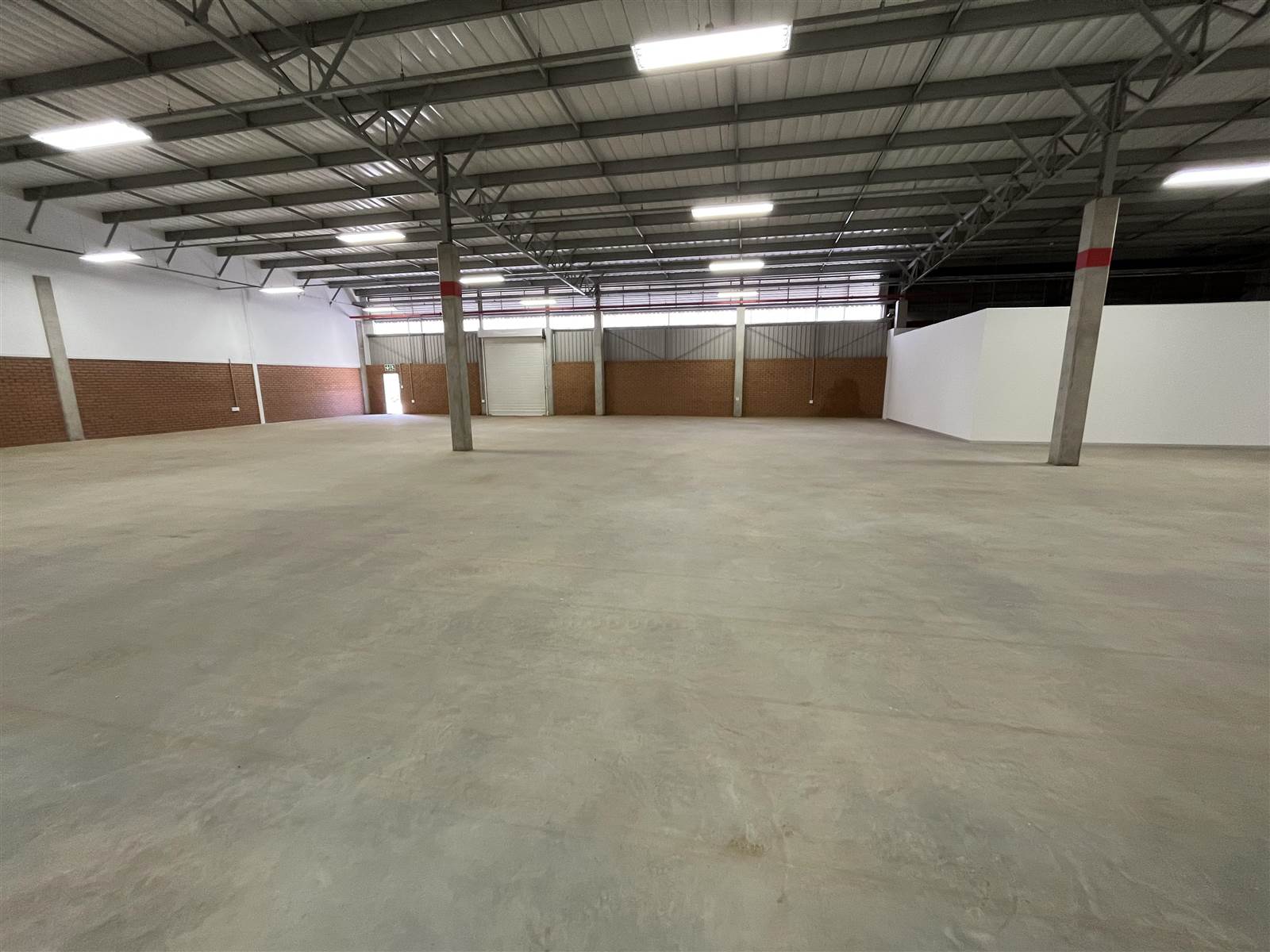 868  m² Industrial space in Clayville photo number 5