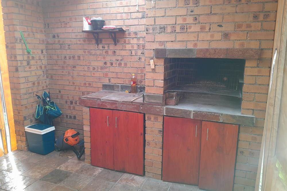 3 Bed Townhouse in Secunda photo number 10
