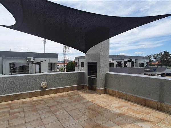 250  m² Commercial space in Woodmead