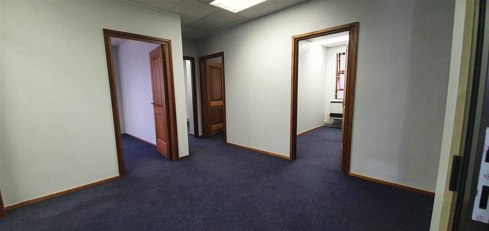 250  m² Commercial space in Woodmead photo number 15