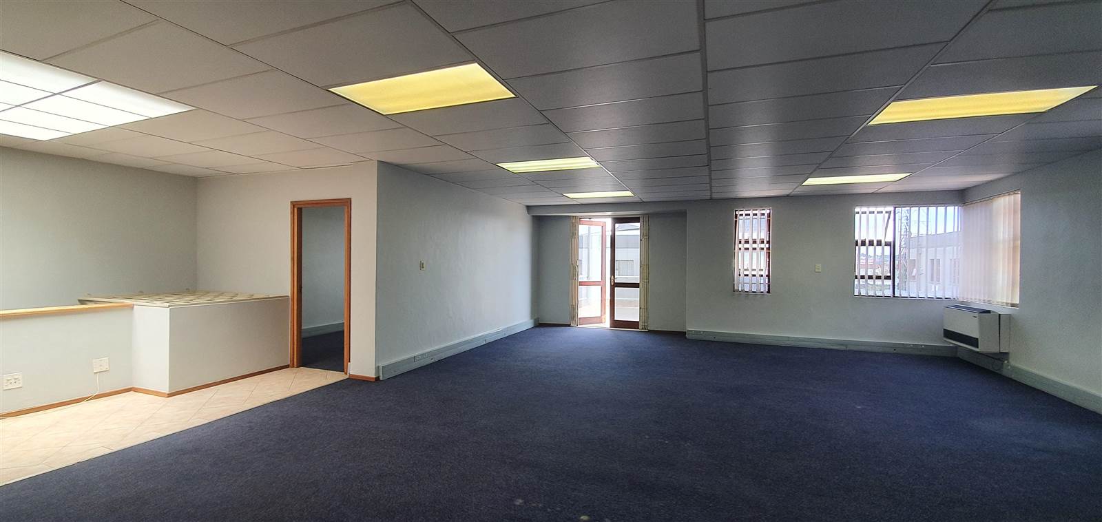 250  m² Commercial space in Woodmead photo number 9