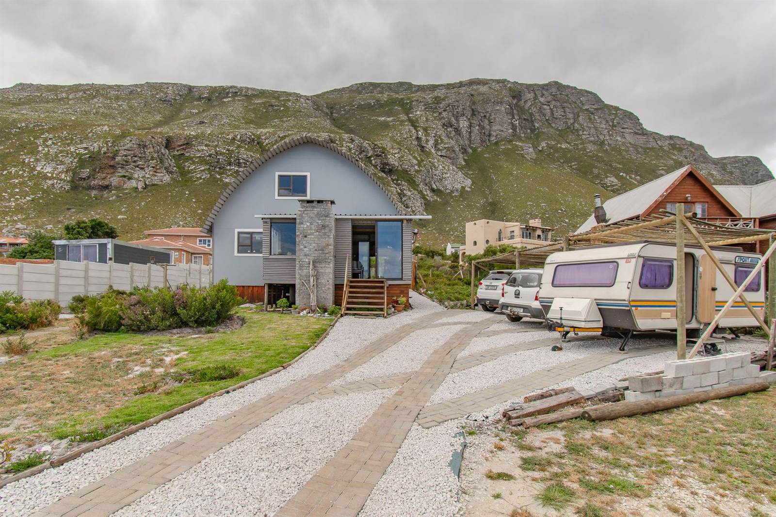 2 Bed House in Bettys Bay photo number 24