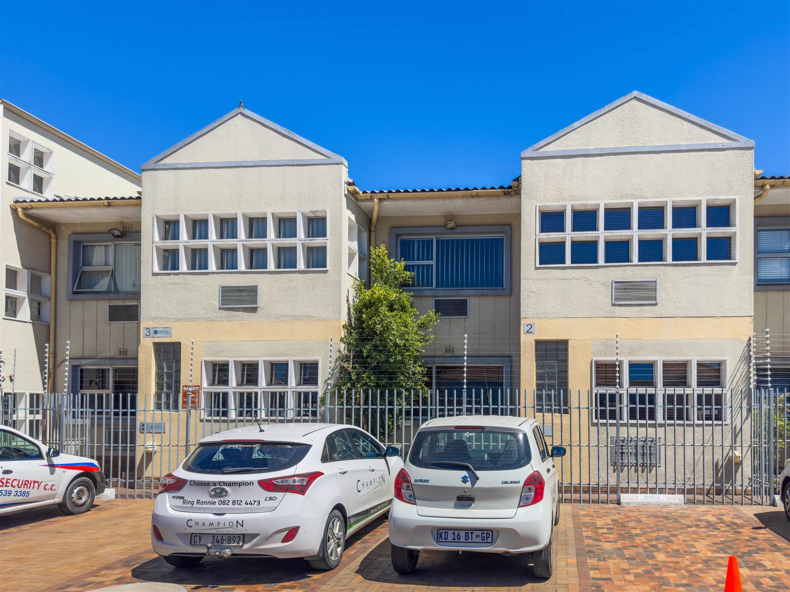 155  m² Commercial space in Bellville Central photo number 21