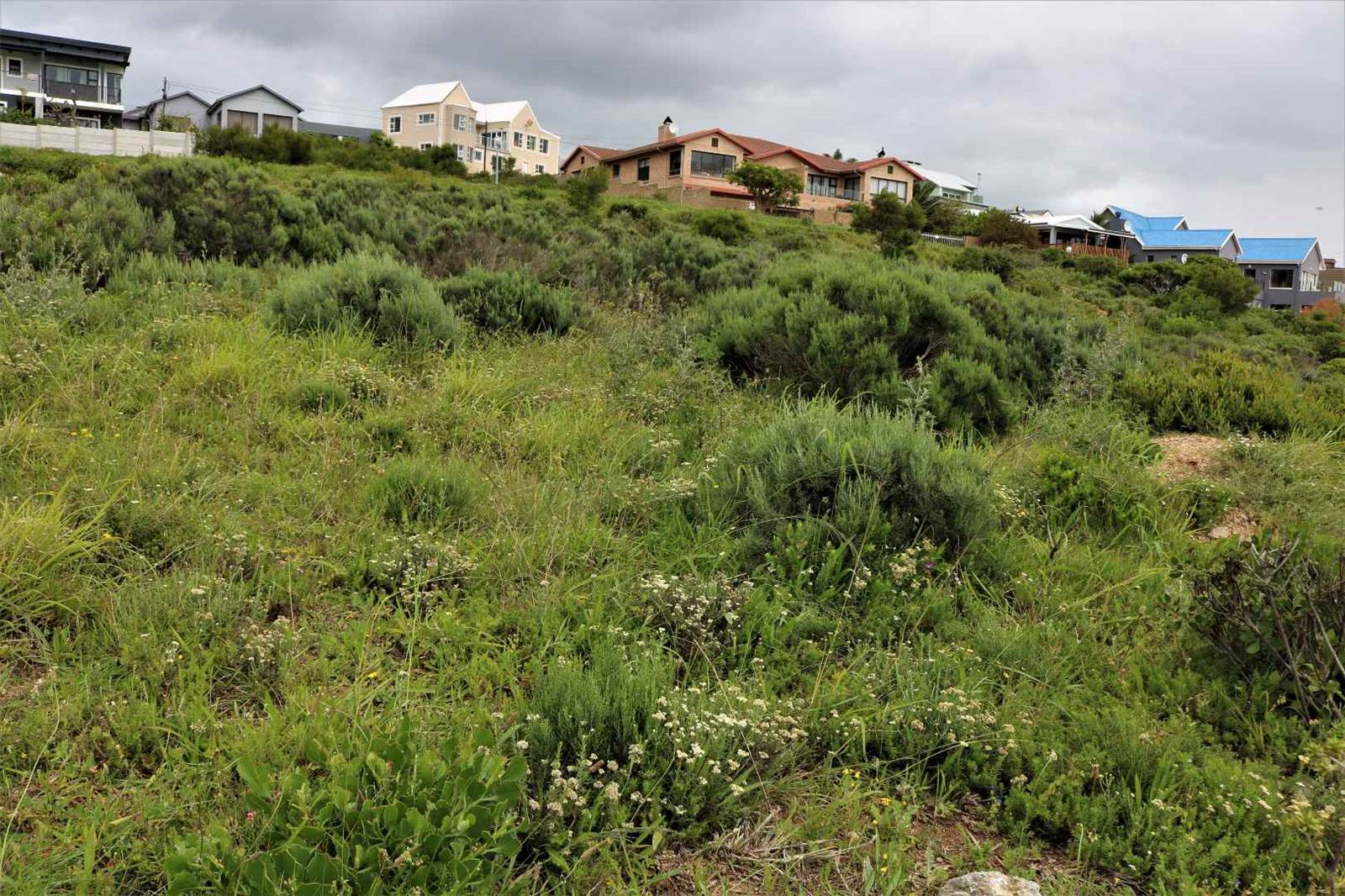 6374 m² Land available in Mossel Bay Central photo number 5