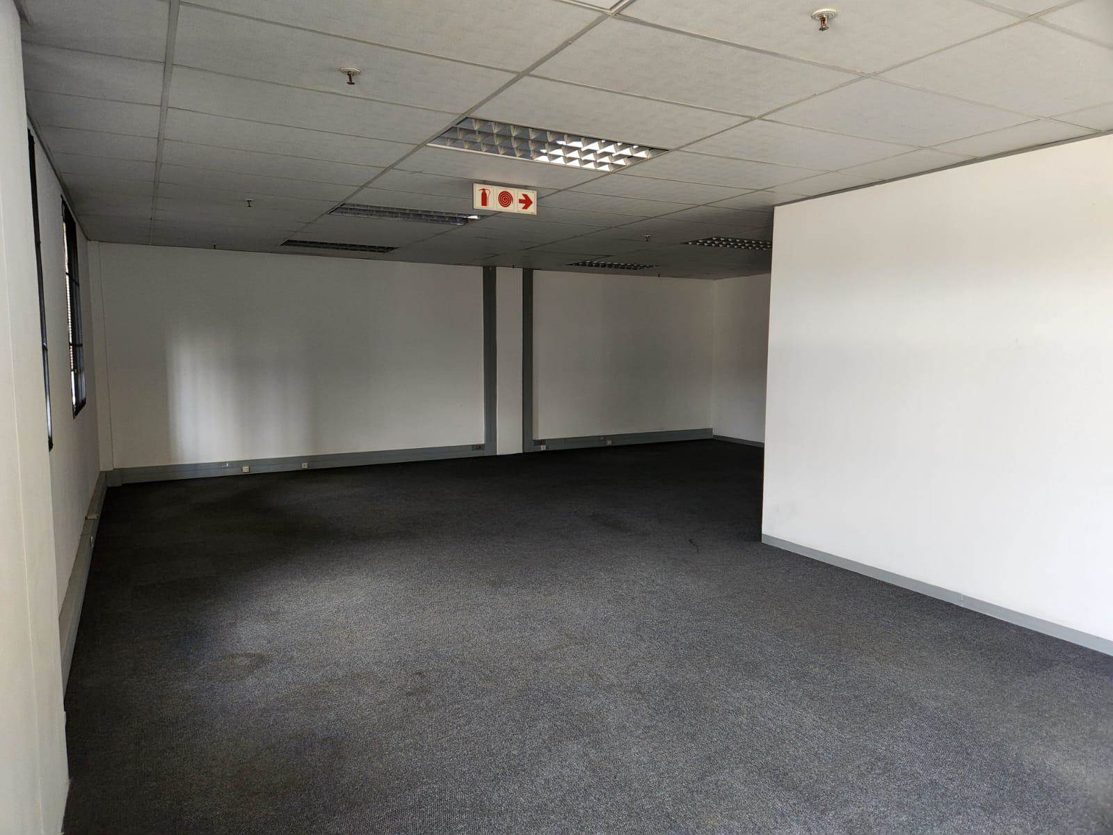 3893  m² Industrial space in Pomona photo number 5